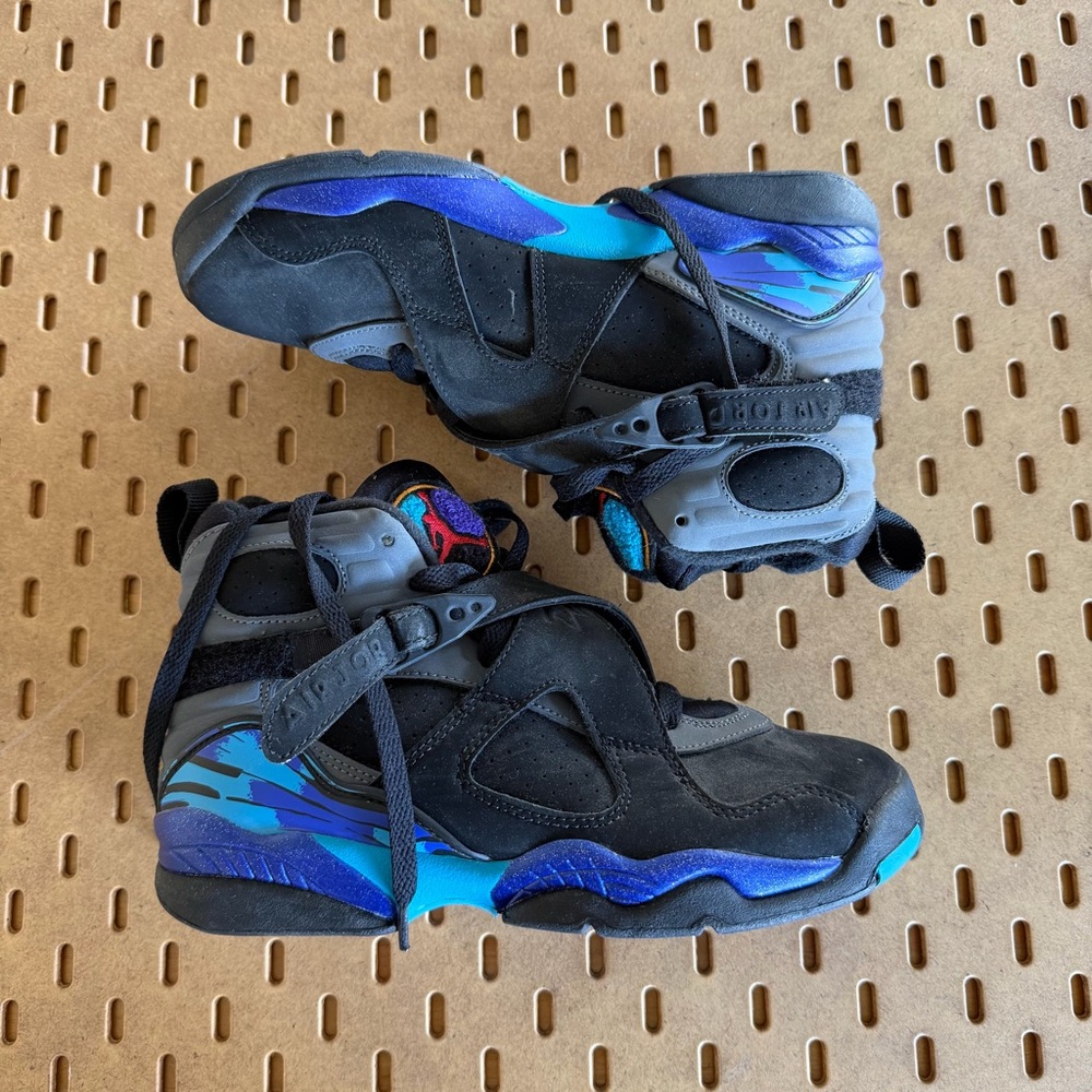 Jordan 8 Retro Aqua Sneakers
